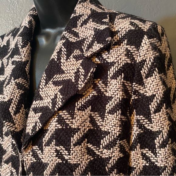 I.N.C black and white large pattern houndstooth jacket - Picture 9 of 16